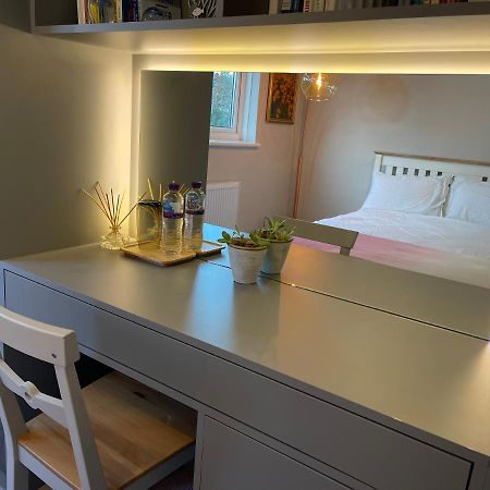 Spacious Double Room With Private Bathroom In Quiet Area Only 20 Min To Central London Streatham Vale 外观 照片