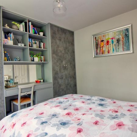 Spacious Double Room With Private Bathroom In Quiet Area Only 20 Min To Central London Streatham Vale 外观 照片