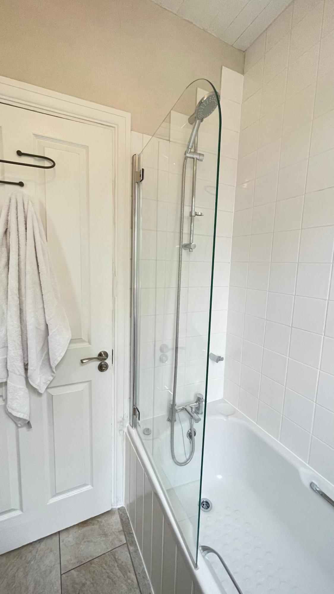 Spacious Double Room With Private Bathroom In Quiet Area Only 20 Min To Central London Streatham Vale 外观 照片
